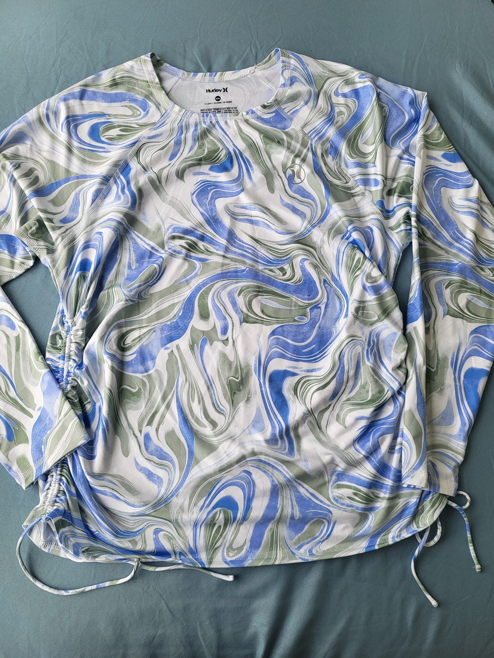 Hurley Women's Blue & Green Swirl Long Sleeve Top